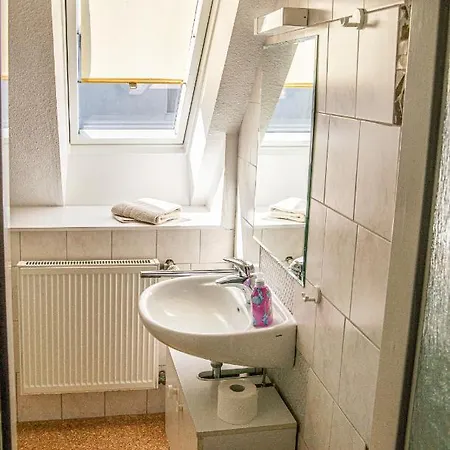 Haus Am Park 3 Goode Tied