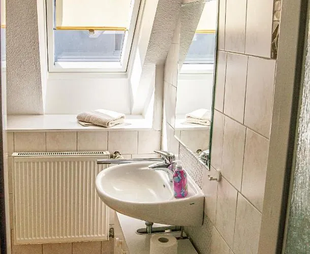 Haus Am Park 3 Goode Tied